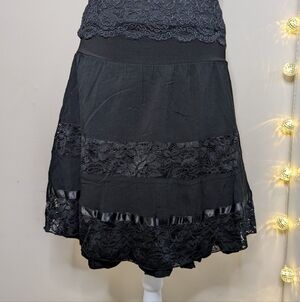 Tiered Lace Midi Skirt